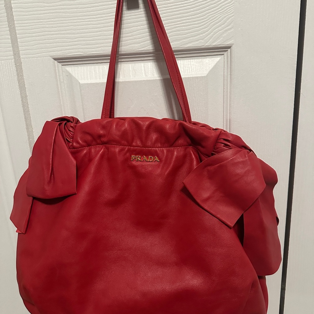 Prada Red Bow Leather Shoulder Bag - Picture 6 of 16
